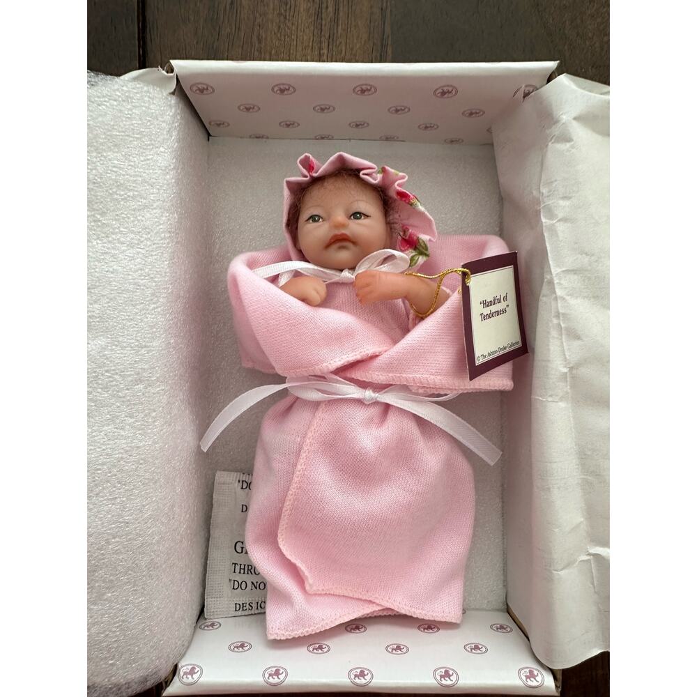 Ashton Drake 'Handful of Tenderness' "Heavenly Handfuls" Mini Collection Doll
